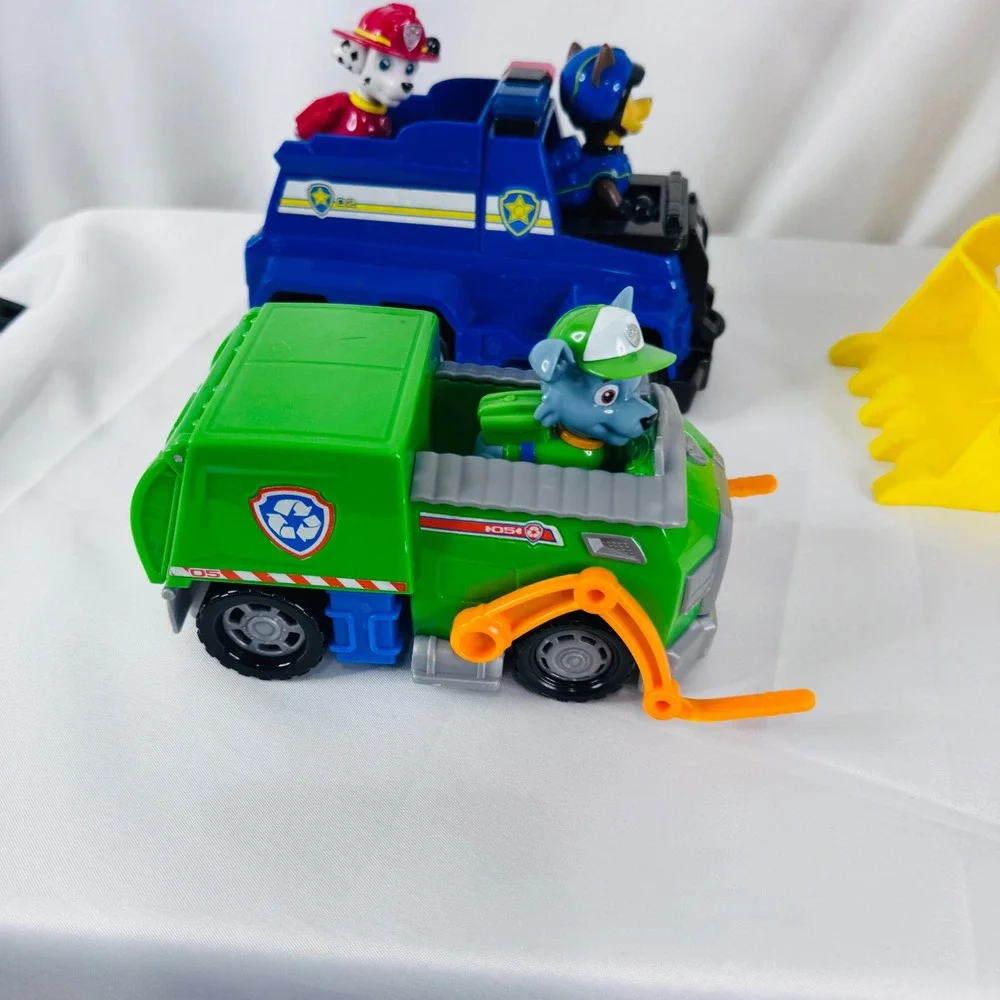 Paw Patrol Movie Rubble's Deluxe Bulldozer &‎ Pup Vehicles lot Rocky Chase